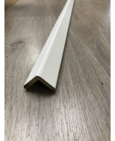 Baguette d'angle MDF prépeinte blanc 28 x 28 de 2.44 m