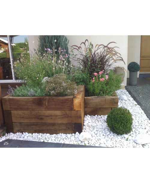 Traverse bois bordure jardin
