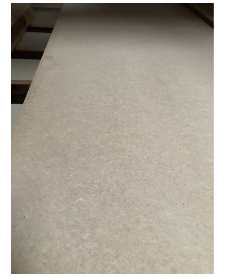 MDF10 Panneau Médium MDF Fibralux 10 mm 3.05 x 1.22 m