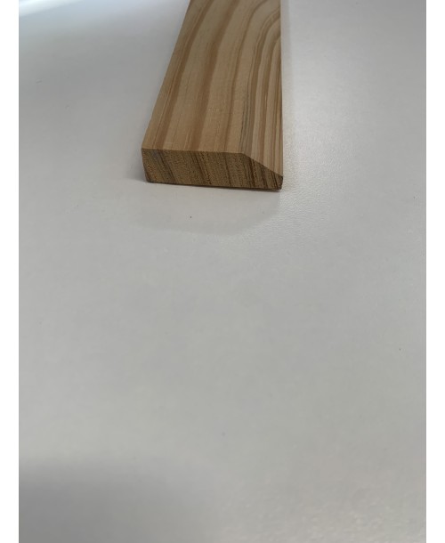 Socle de plinthe Pin 14 x 48 de 2.00 m