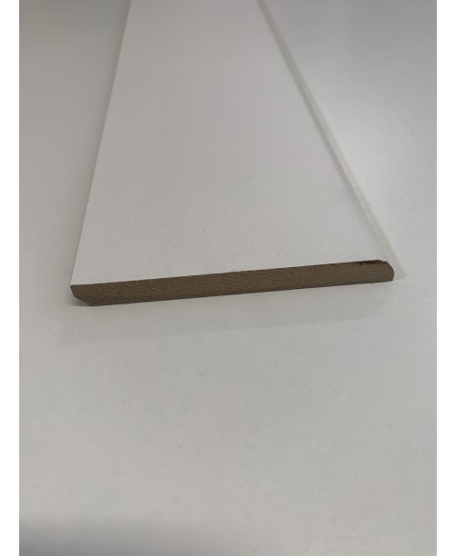 Plinthe MDF revêtu papier blanc 10 x 100 mm de 2.40 m